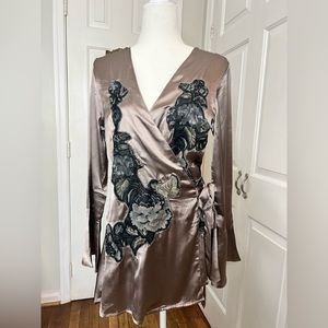 B.Boutique by Evergreen silk like wrap top